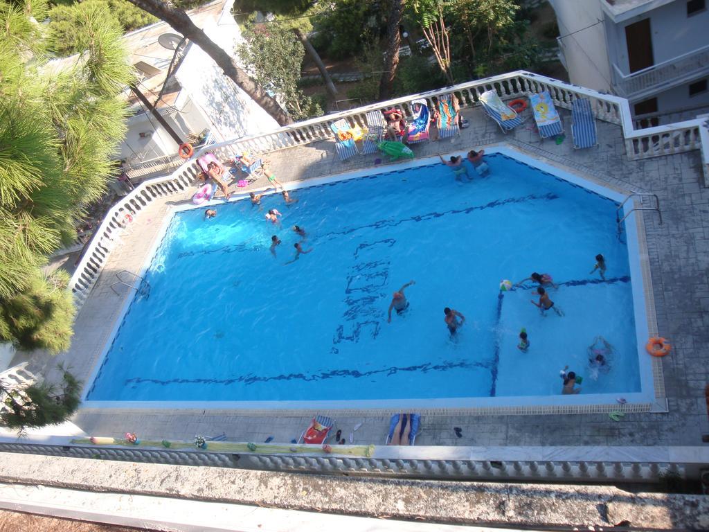 Lions Apartments Poros Town Exterior foto